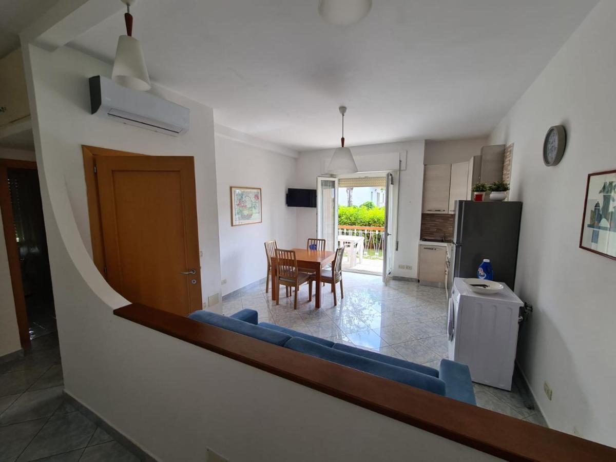 Appartement La Pioggia Nel Pineto à Gaète Extérieur photo